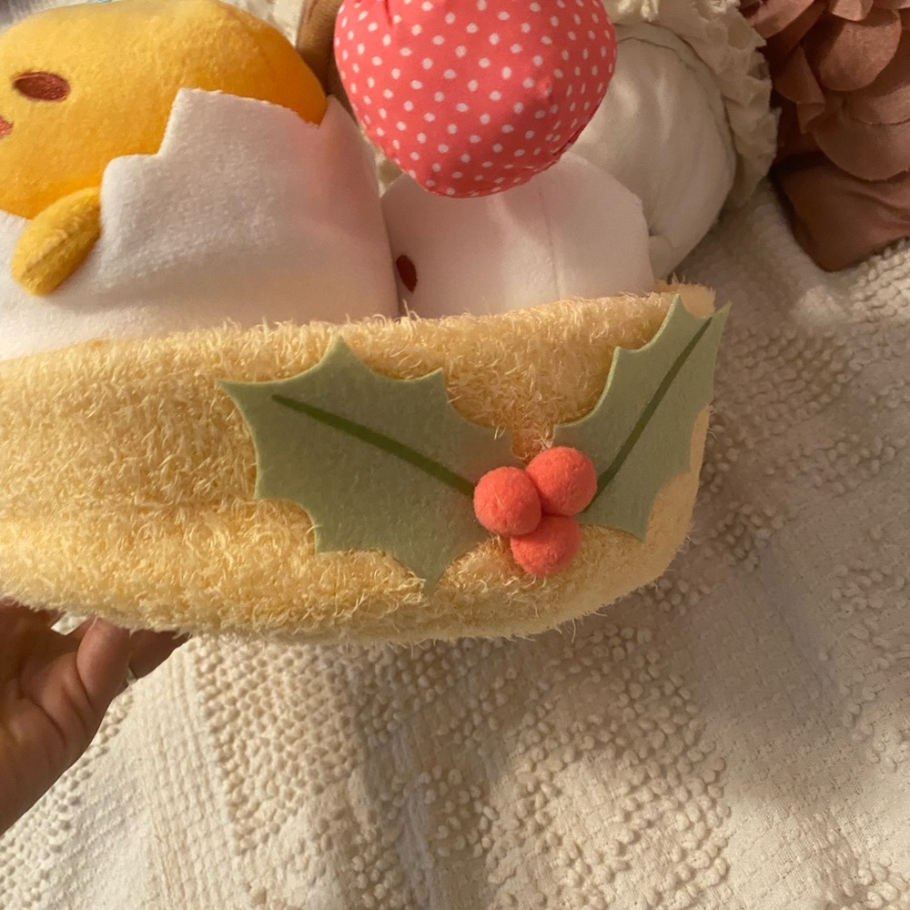 Rare Limited Edition Mystical Garden Sanrio Gudetama “Lazy Egg” Plush - Picture 7 of 7